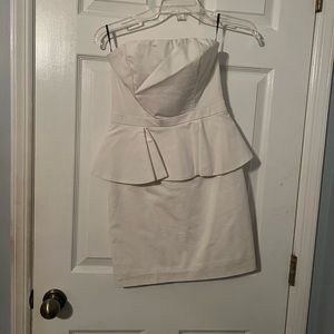 FOREVER 21 WHITE STRAPLESS SIZE S